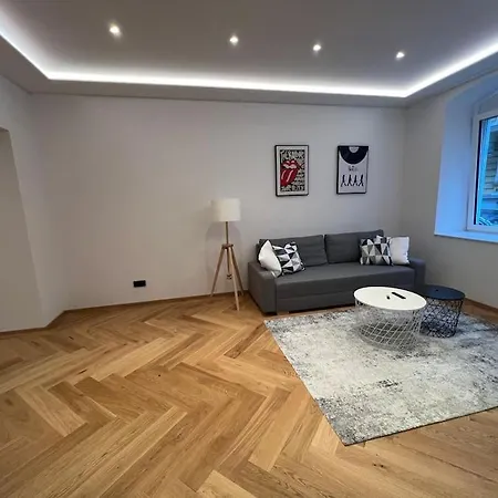 Central Luxury Апартаменты Линц